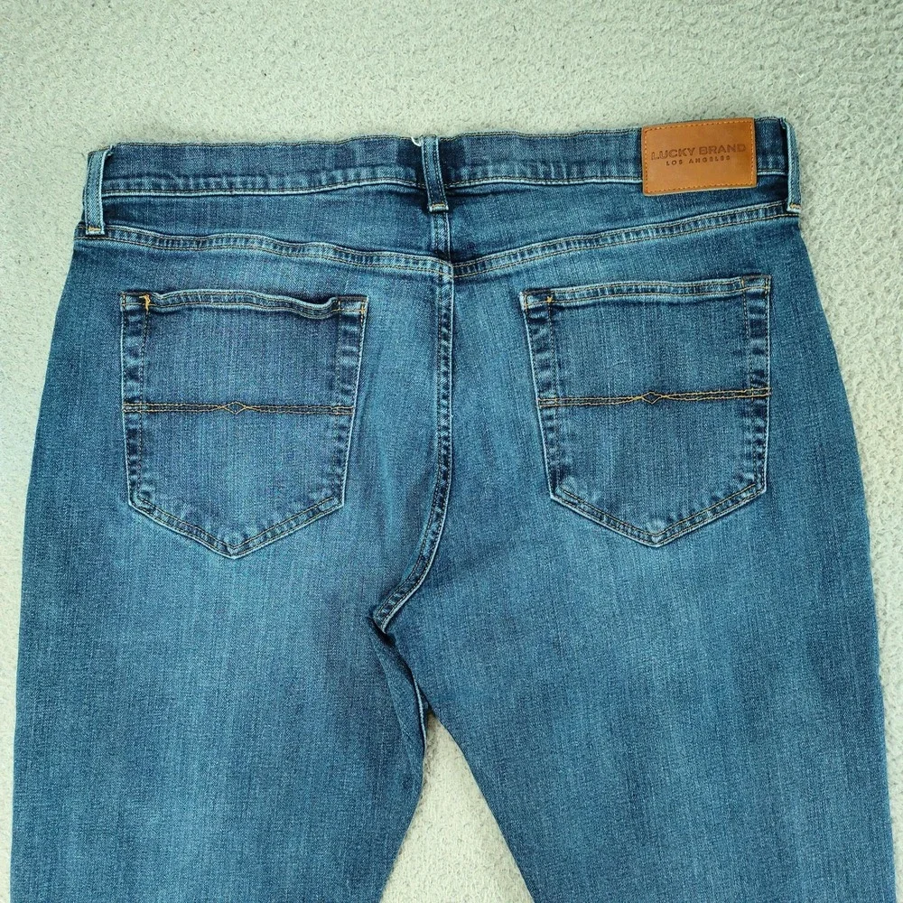 Lucky Brand 121 Heritage Slim Jeans Mens 38x30 Blue Medium Wash Stretch Denim